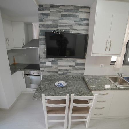 City Glow Apartments Sarande Ngoại thất bức ảnh