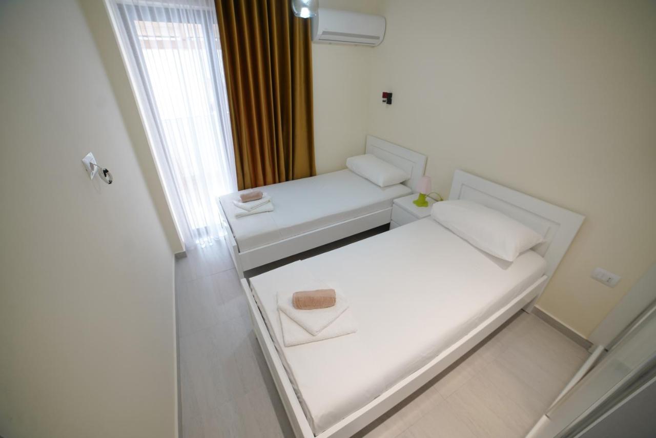 City Glow Apartments Sarande Ngoại thất bức ảnh