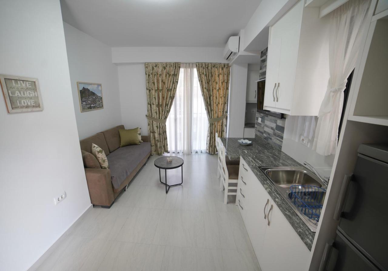 City Glow Apartments Sarande Ngoại thất bức ảnh