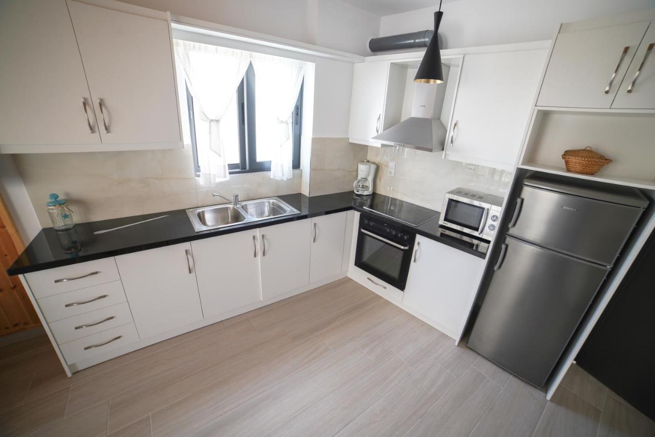 City Glow Apartments Sarande Ngoại thất bức ảnh