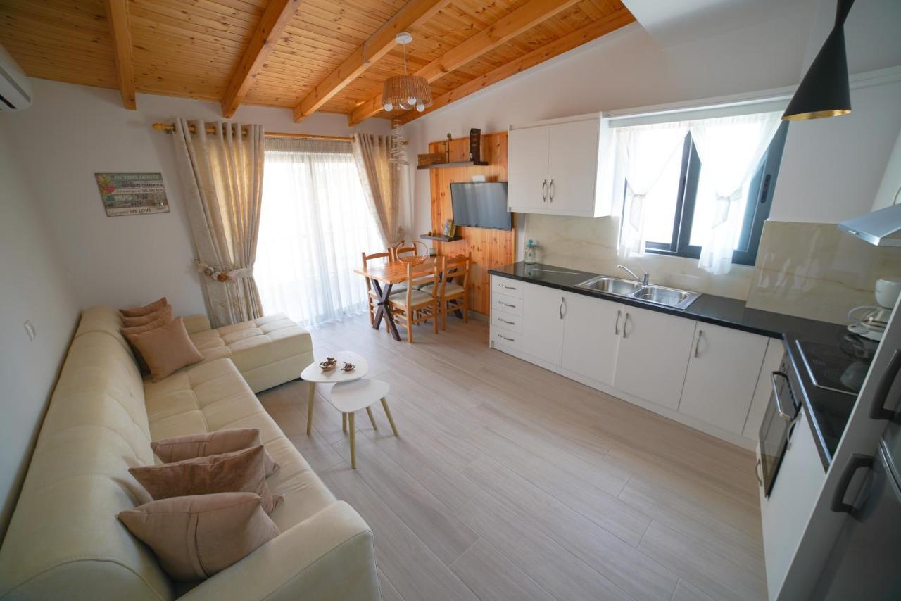 City Glow Apartments Sarande Ngoại thất bức ảnh