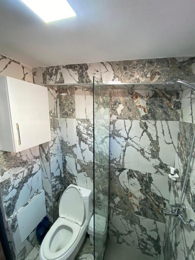 City Glow Apartments Sarande Ngoại thất bức ảnh