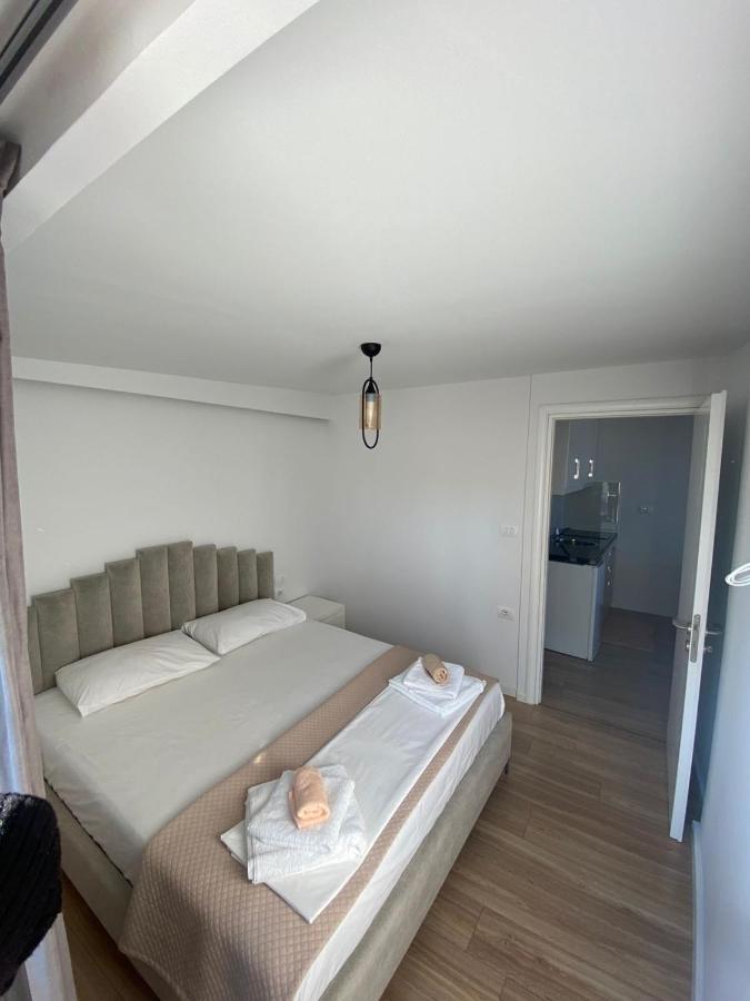 City Glow Apartments Sarande Ngoại thất bức ảnh